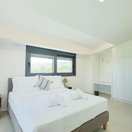 Luxury Seaview Close To - Kyanos * Iráklio